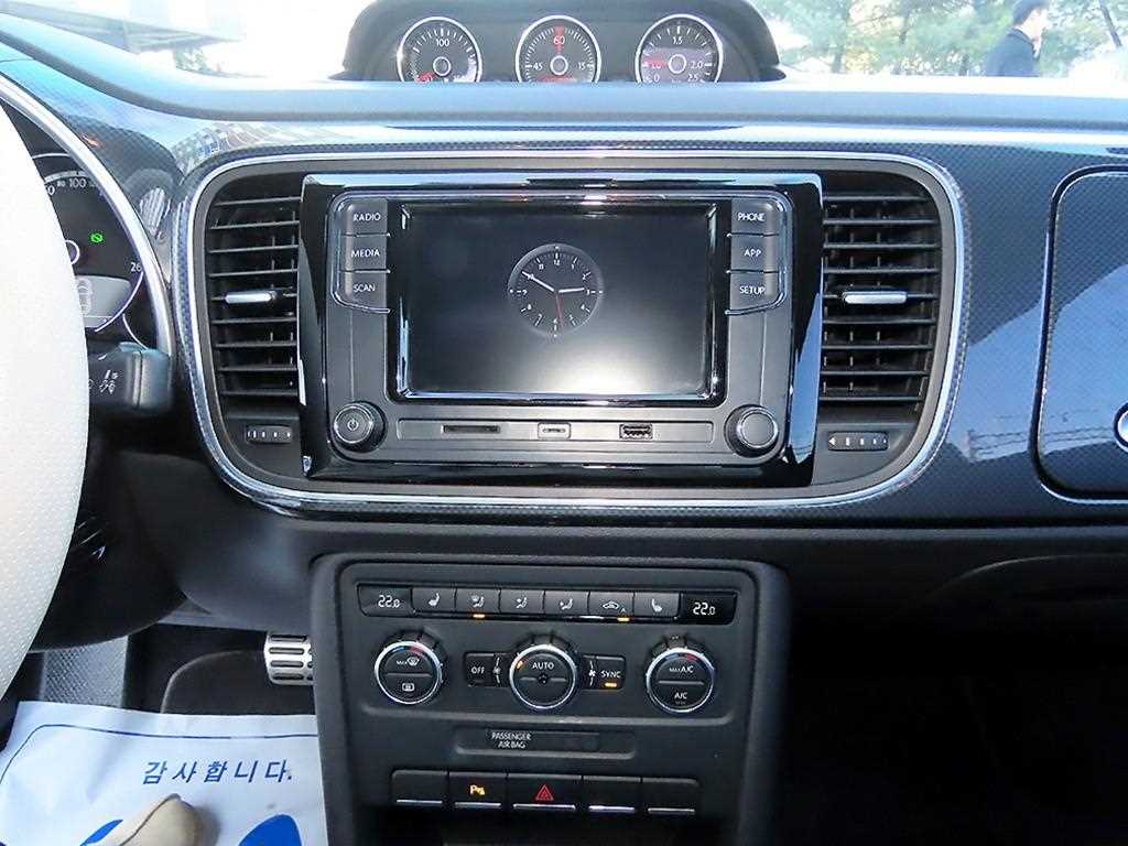 Volkswagen Beetle 2013 Plateado - Importación desde Corea - HF Imports Iquique - Foto 13