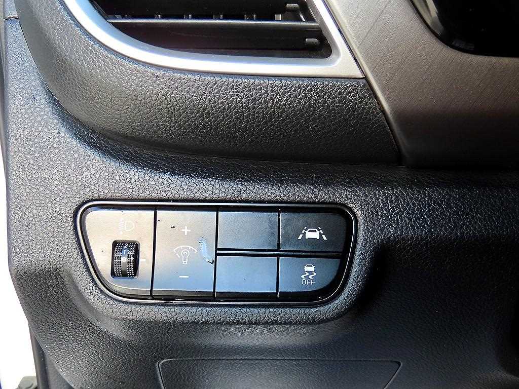 KIA Seltos - Vista 12