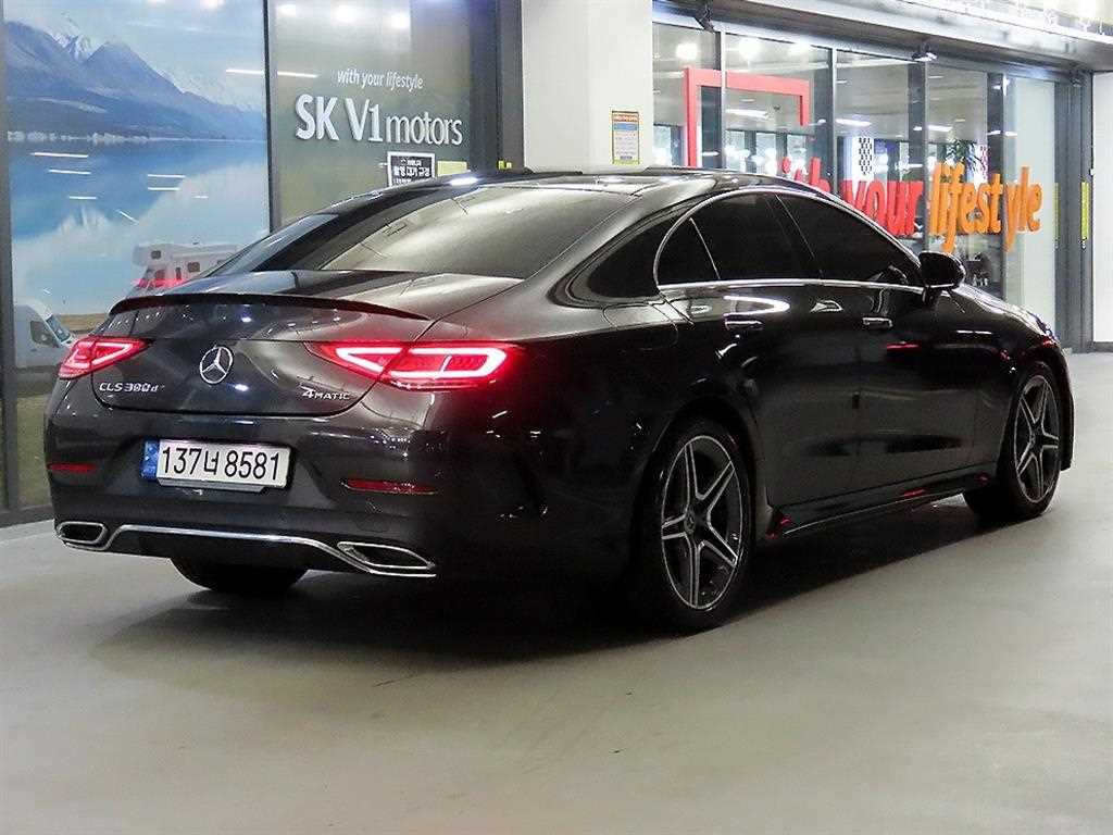 Mercedes Benz CLS Class - Vista 4