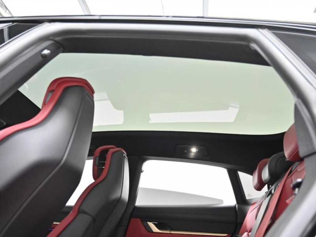 Porsche Taycan 2024 Negro - Importación desde Corea - HF Imports Iquique - Foto 19