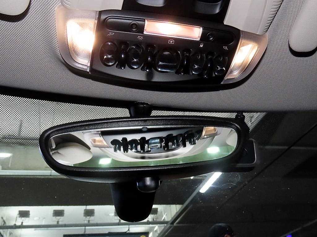 Mini Clubman 2020 Negro - Importación desde Corea - HF Imports Iquique - Foto 15