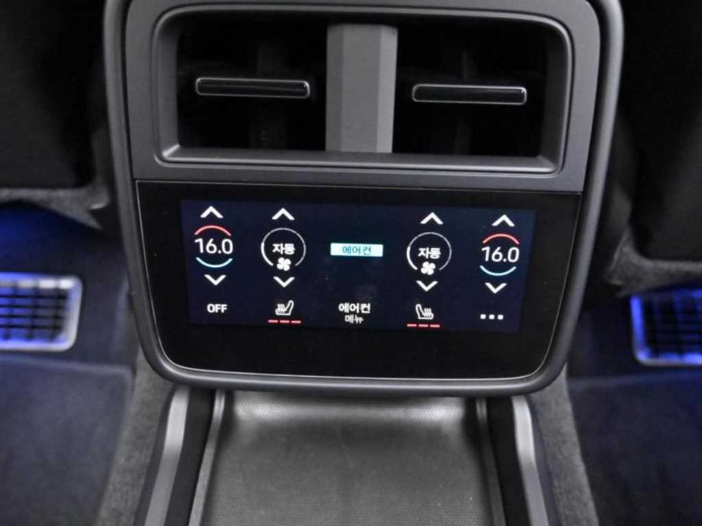 Porsche Taycan 2024 Negro - Importación desde Corea - HF Imports Iquique - Foto 16