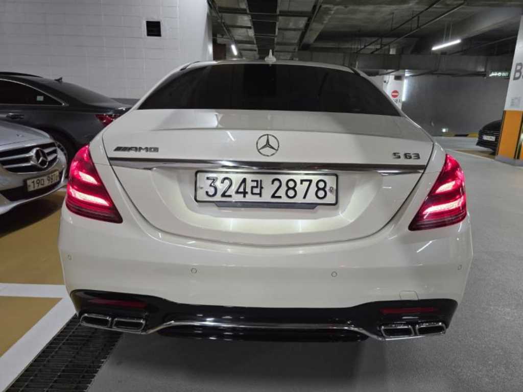 Mercedes Benz S Class - Vista 5