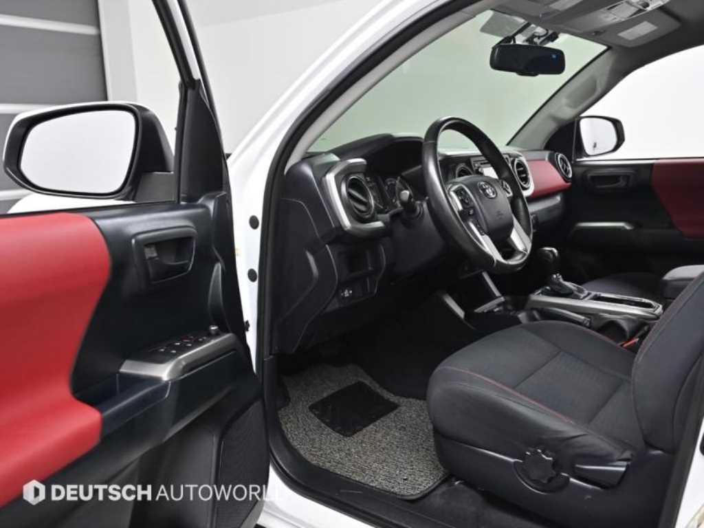 Toyota Tacoma - Vista 11