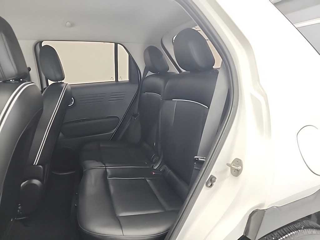 HYUNDAI Casper - Vista 12