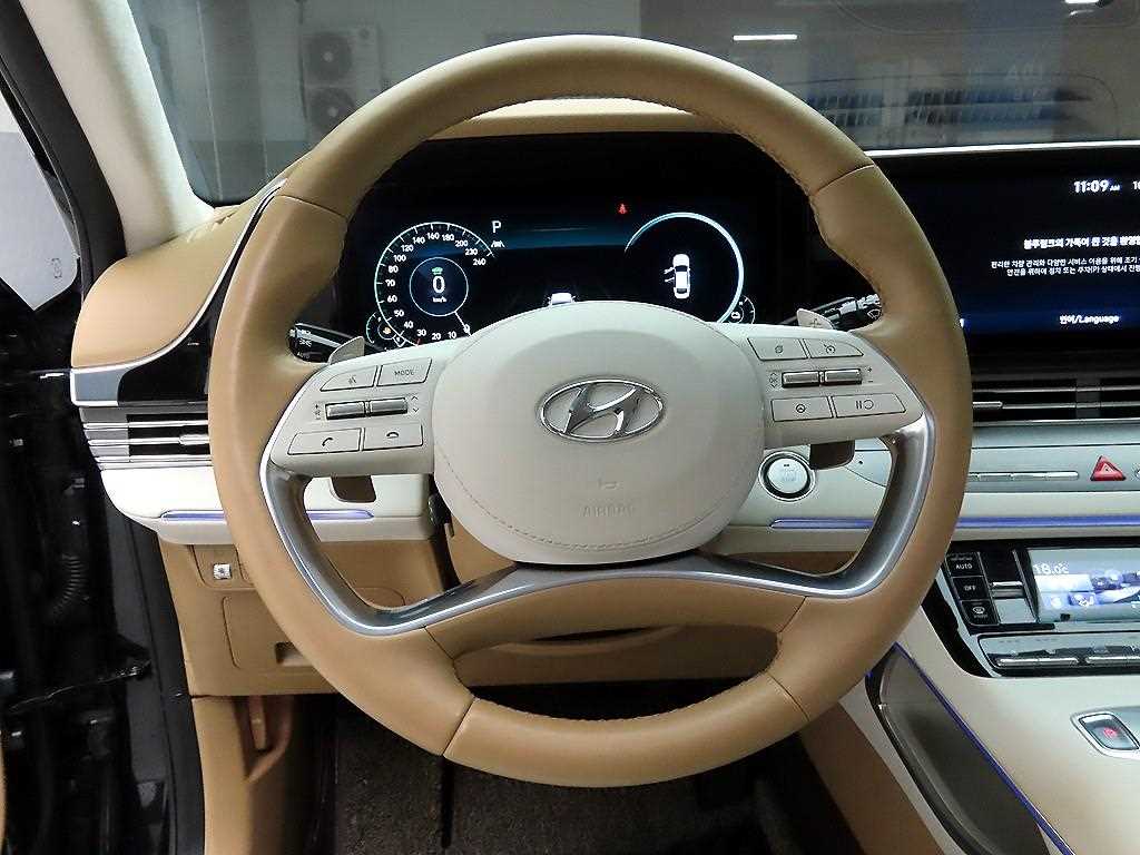 HYUNDAI Grandeur - Vista 6