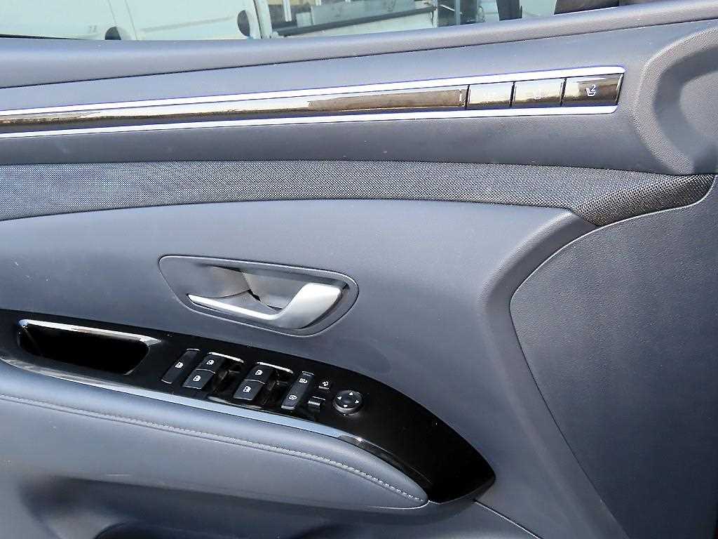 HYUNDAI Tucson - Vista 11