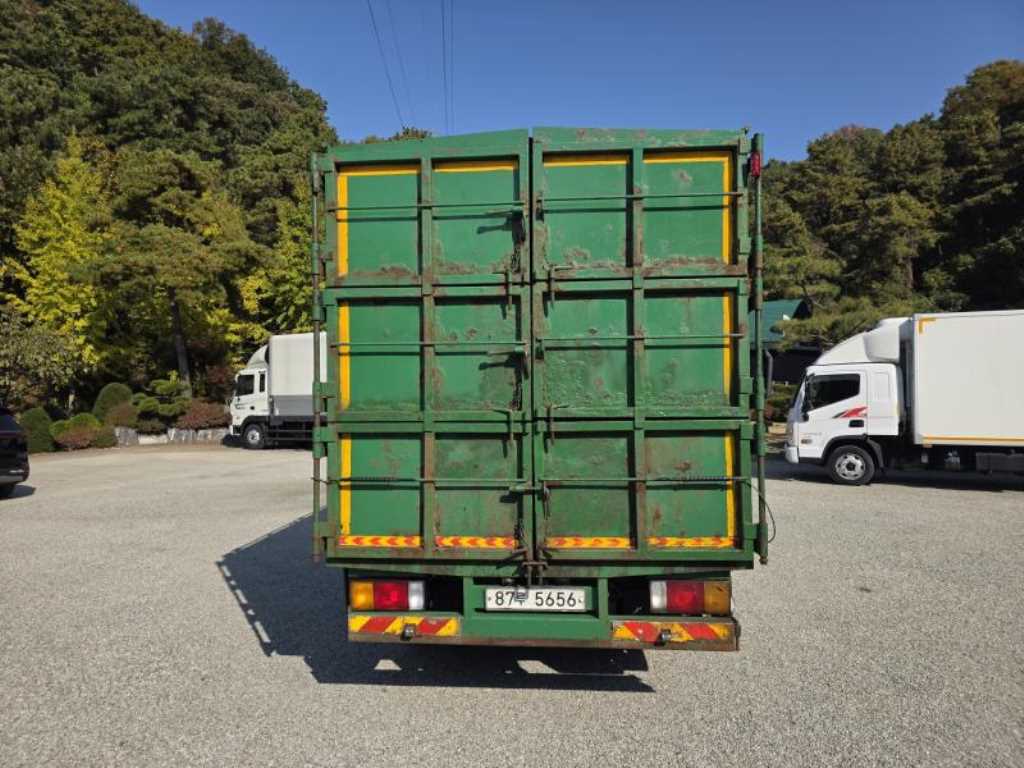 medium and large cargo apChoukJingae - Vista 4