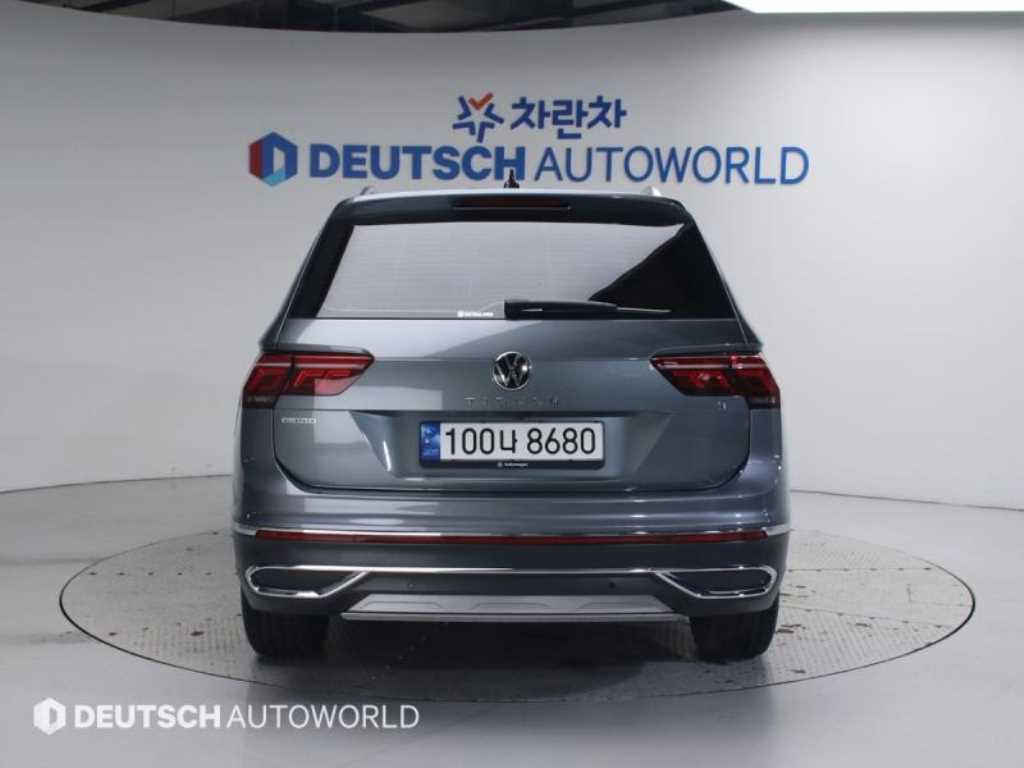 Volkswagen Tiguan - Vista 4