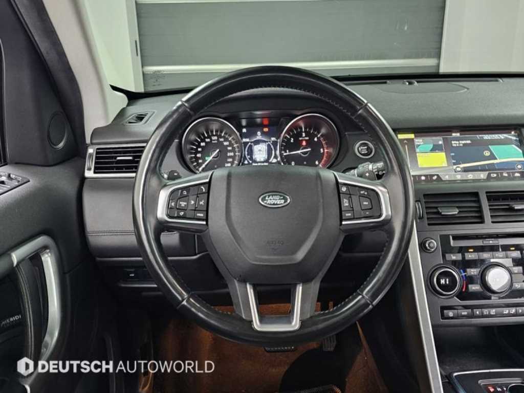 Land Rover Discovery Sports - Vista 11