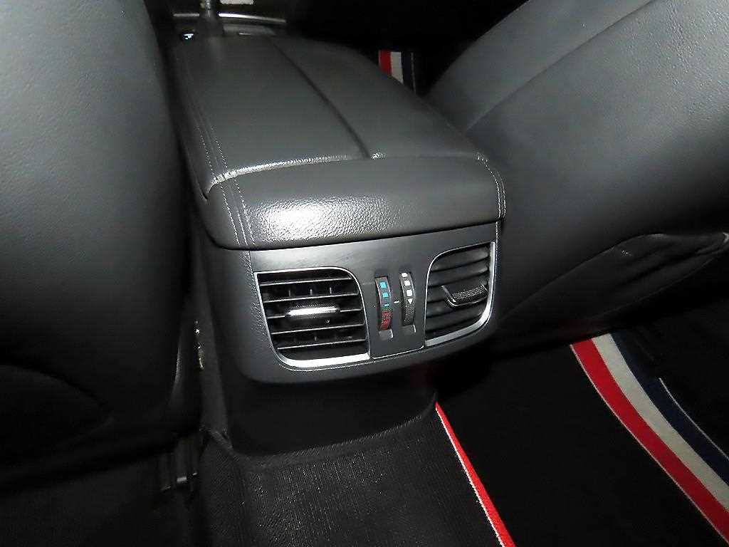 HYUNDAI Genesis 2015 Negro - Importación desde Corea - HF Imports Iquique - Foto 18