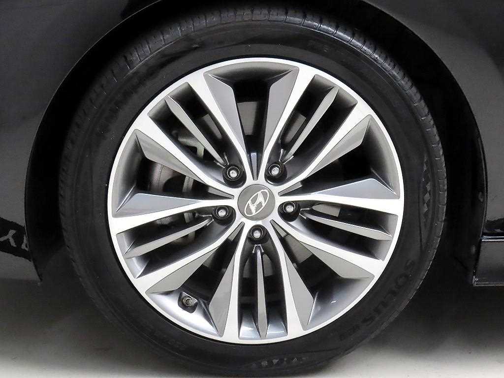 HYUNDAI Avante 2018 Negro - Importación desde Corea - HF Imports Iquique - Foto 20