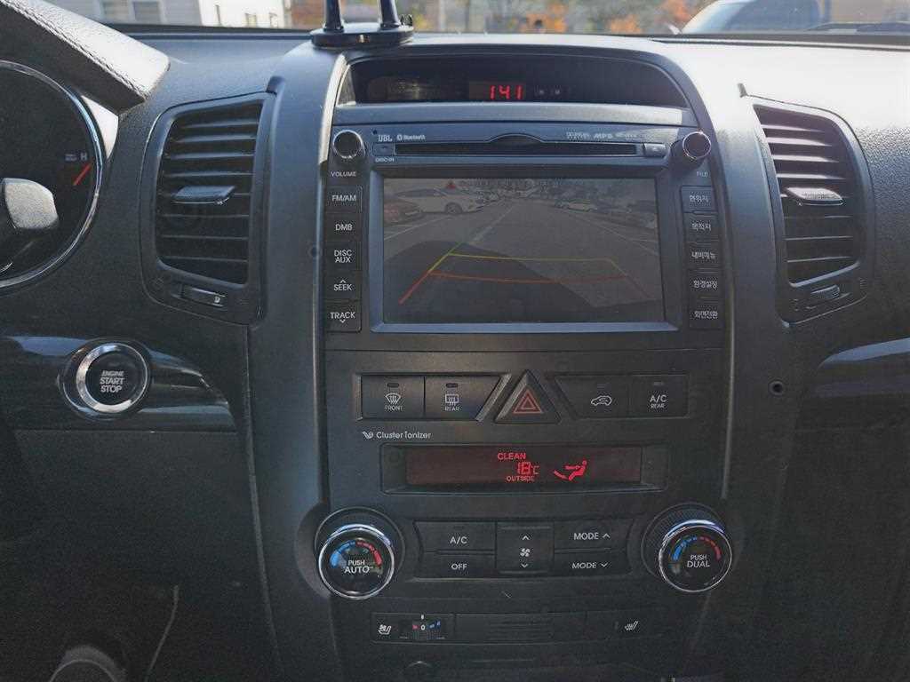 KIA Sorento - Vista 10