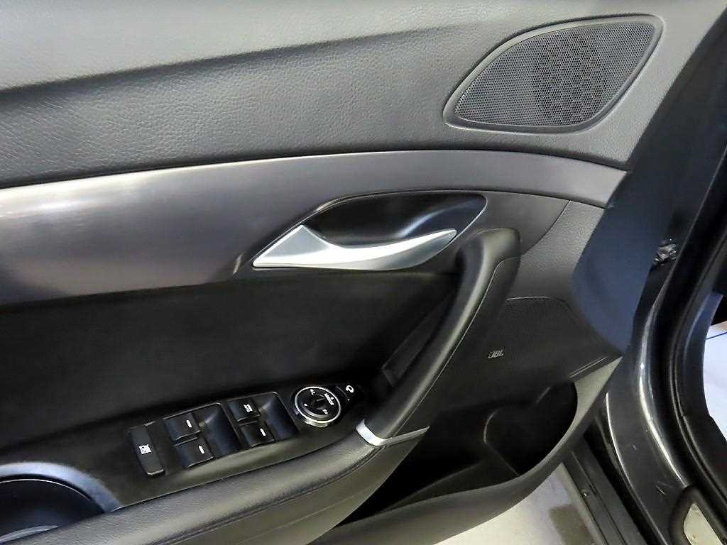 HYUNDAI i40 2015 Gris - Importación desde Corea - HF Imports Iquique - Foto 17