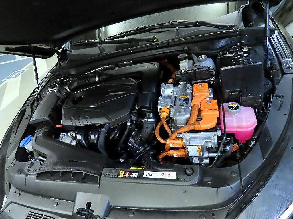 KIA K5 2023 Negro - Importación desde Corea - HF Imports Iquique - Foto 17