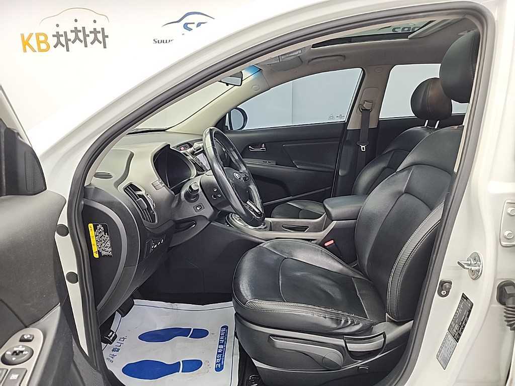 KIA Sportage - Vista 11