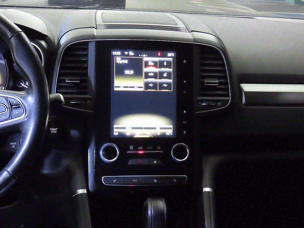 SAMSUNG QM6 - Vista 11