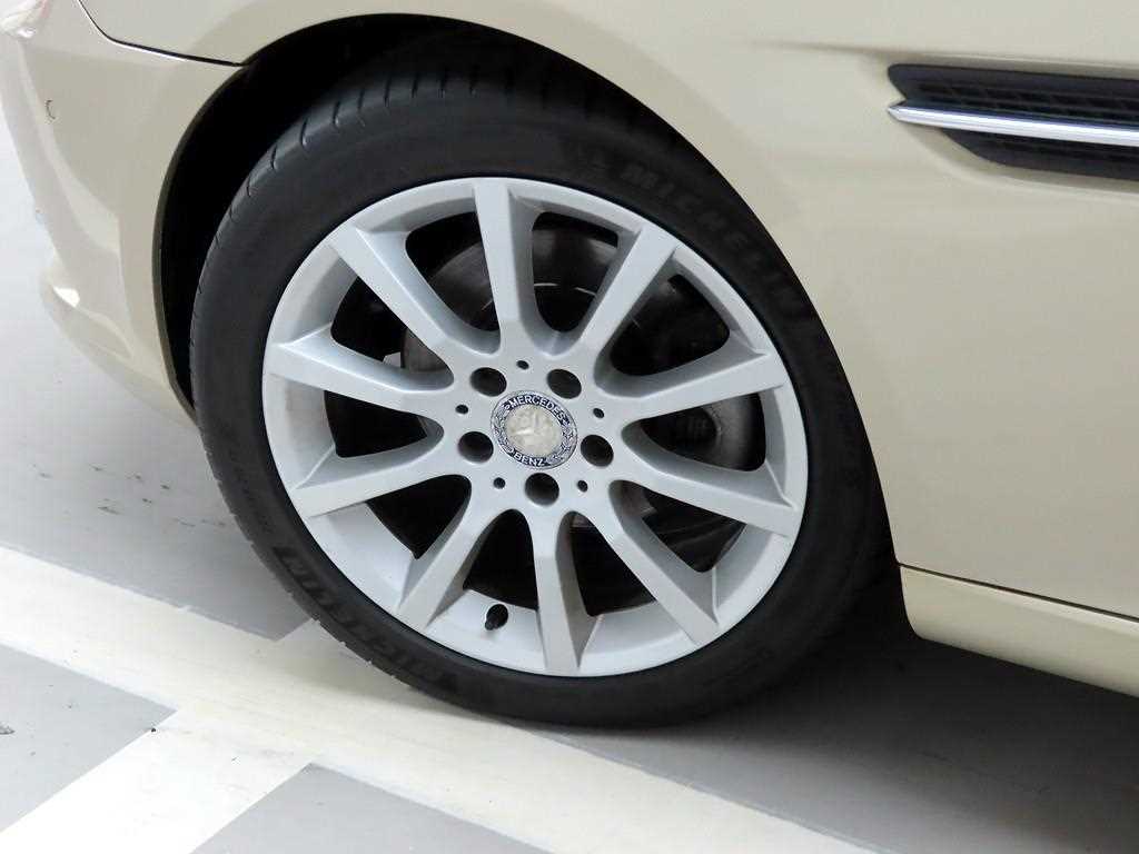 Mercedes Benz SLK Class 2012 Gold color - Importación desde Corea - HF Imports Iquique - Foto 14