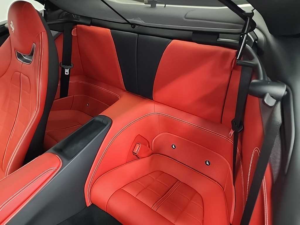 Ferrari Portofino - Vista 12