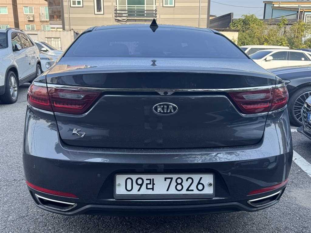 KIA K7 - Vista 4