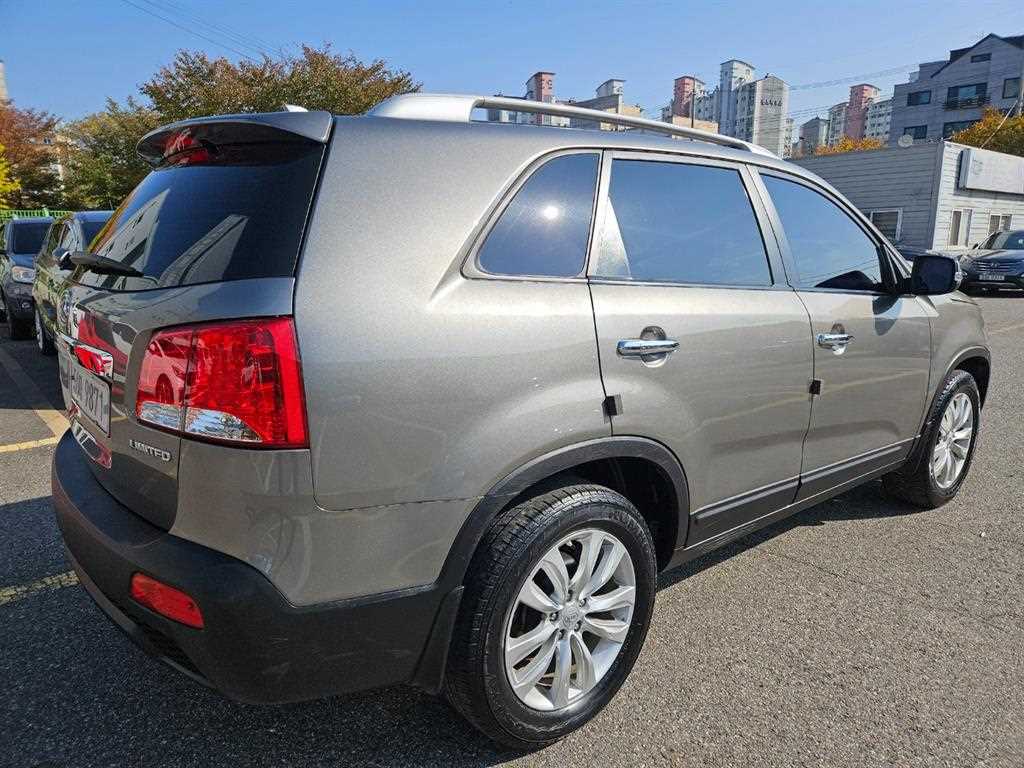 KIA Sorento - Vista 4