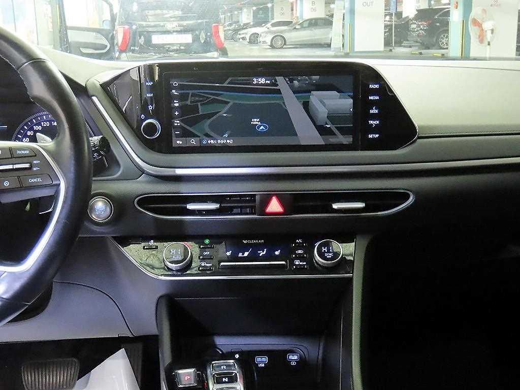 HYUNDAI Sonata - Vista 11