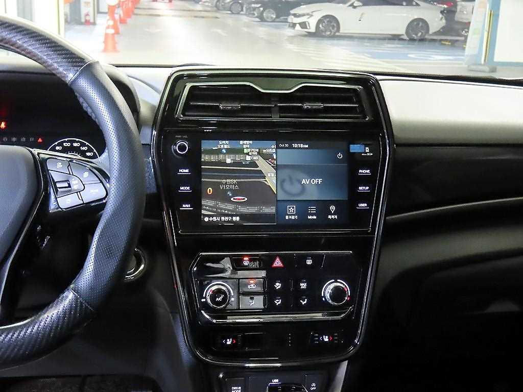 Ssangyong Tivoli - Vista 11