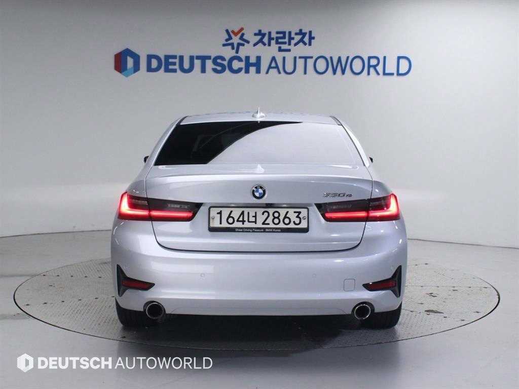 BMW 3 series - Vista 4