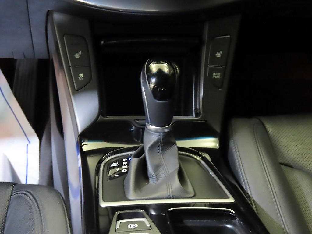 HYUNDAI i40 - Vista 12