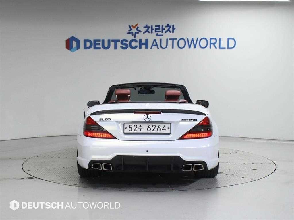 Mercedes Benz SL Class - Vista 4