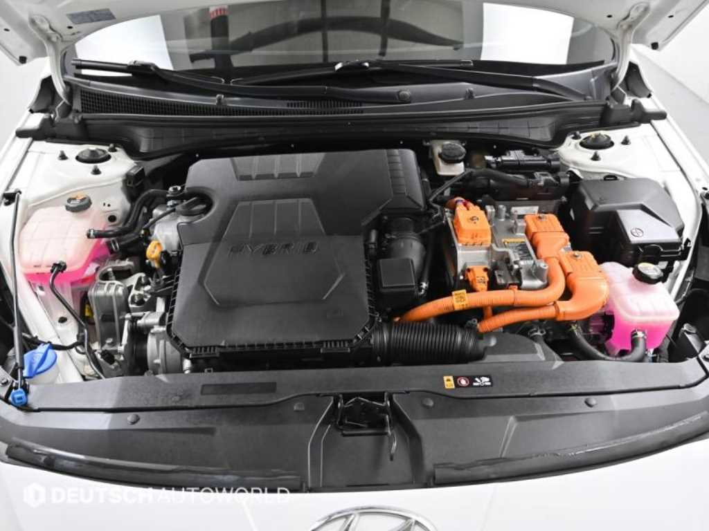 HYUNDAI Avante - Vista 6