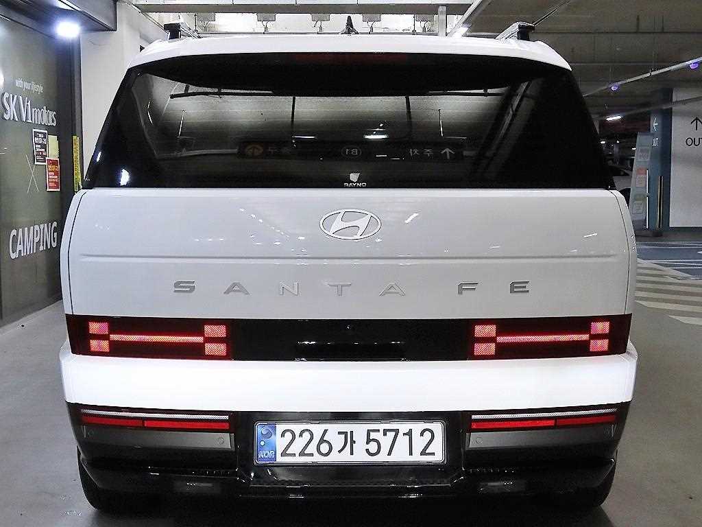 HYUNDAI Santa Fe - Vista 5
