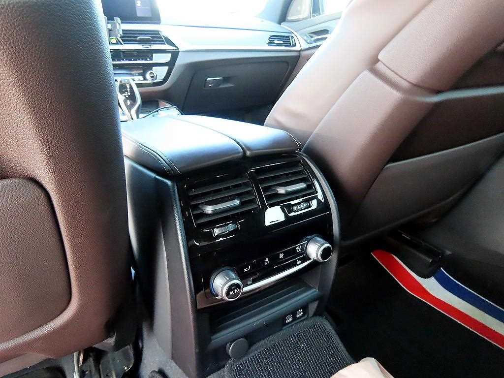 BMW Gran Turismo 2022 Negro - Importación desde Corea - HF Imports Iquique - Foto 15