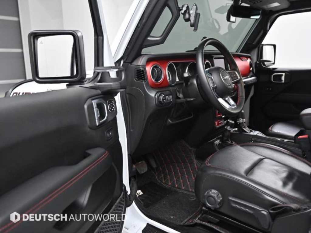 Jeep Wrangler - Vista 11