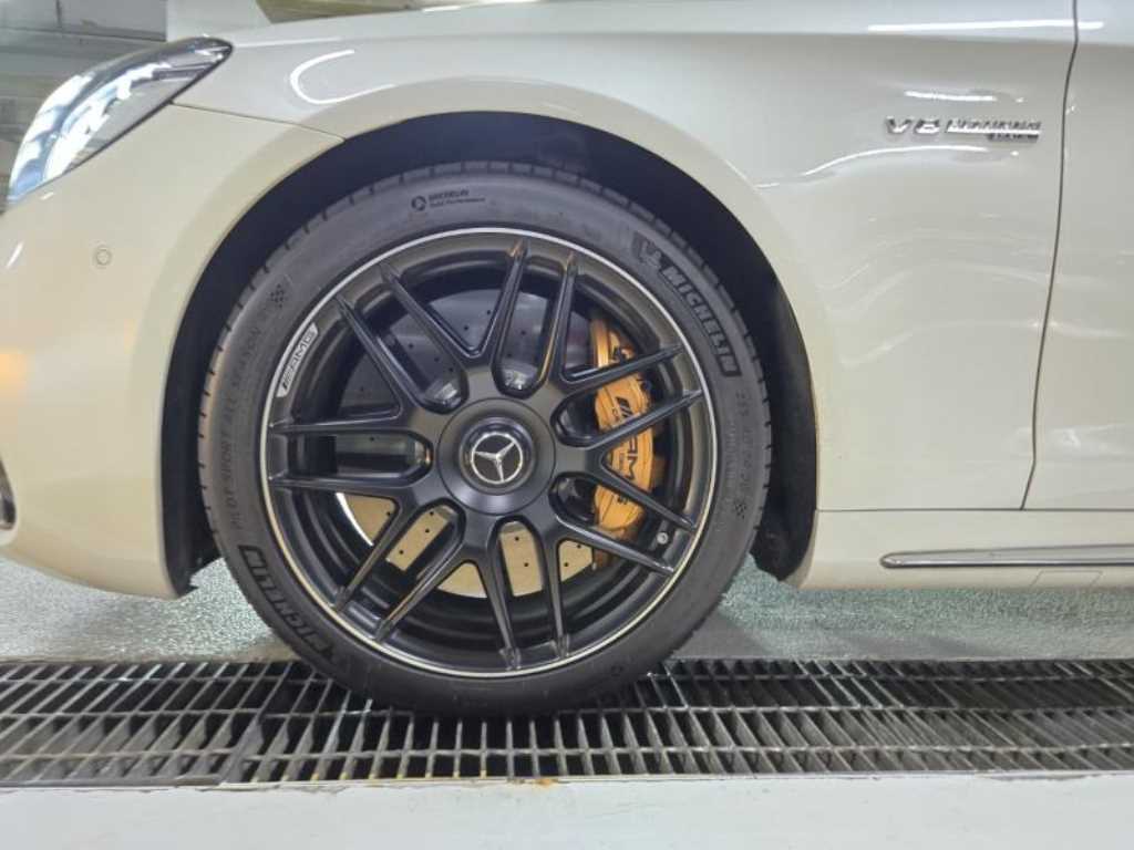 Mercedes Benz S Class - Vista 7