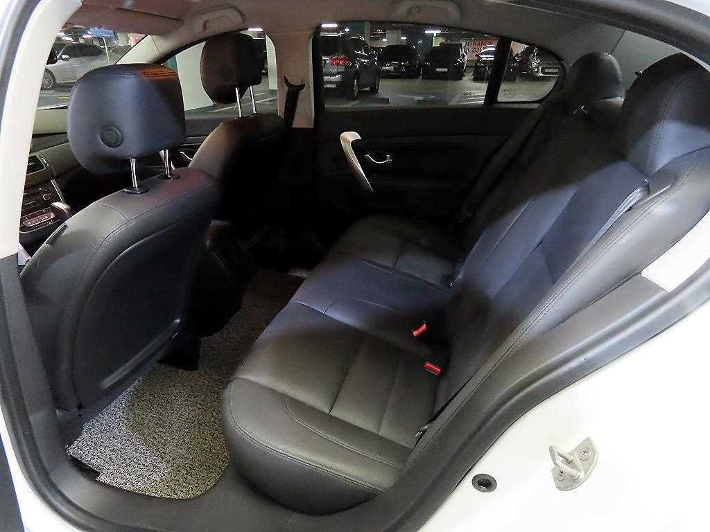 SAMSUNG SM5 - Vista 8