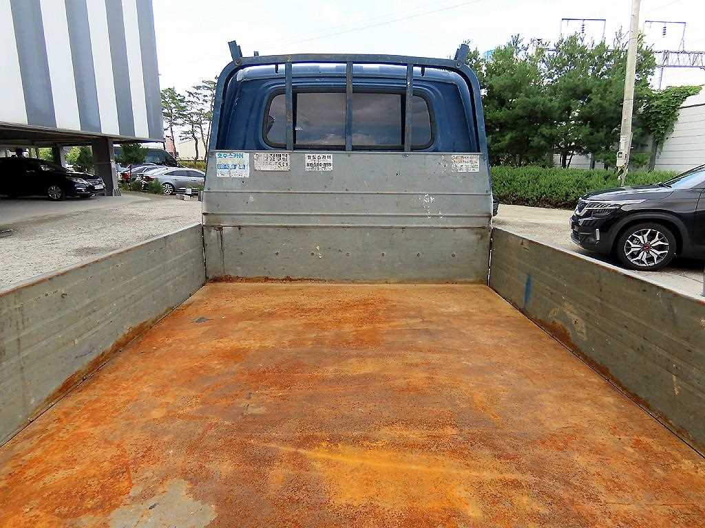 Small Truck Cargo (small) - Vista 5