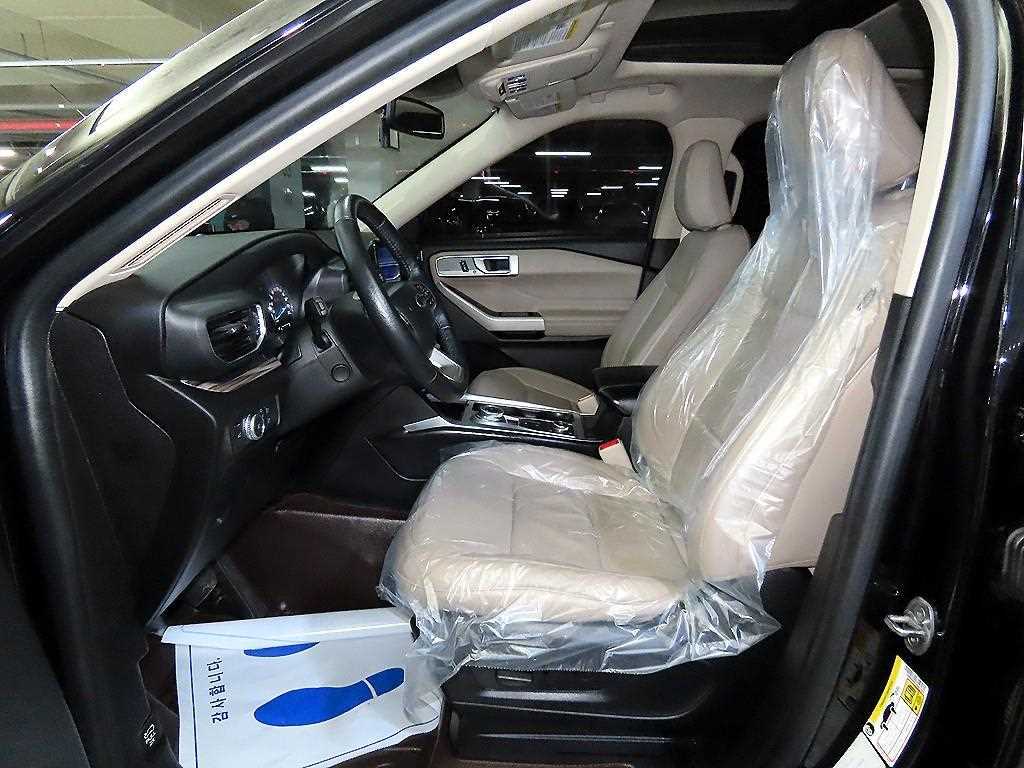 Ford Explorer - Vista 6