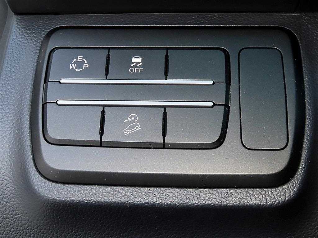 Ssangyong Tivoli - Vista 12