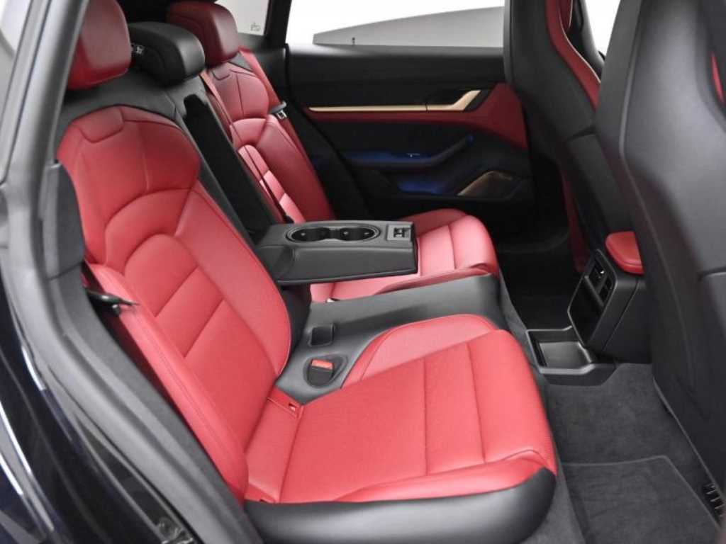 Porsche Taycan - Vista 12