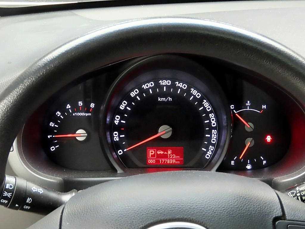 KIA Sportage - Vista 6