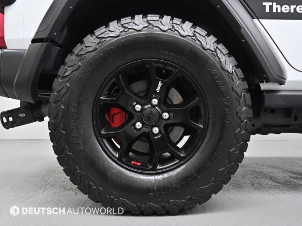 Jeep Wrangler - Vista 5