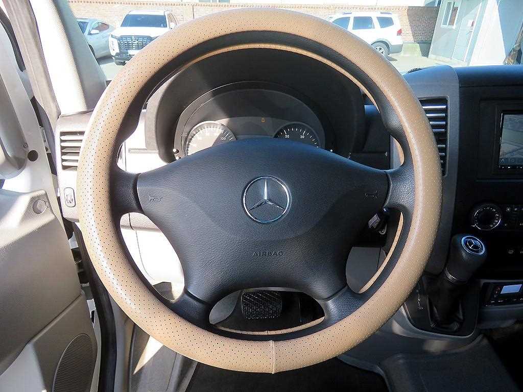 Mercedes Benz Sprinter - Vista 10