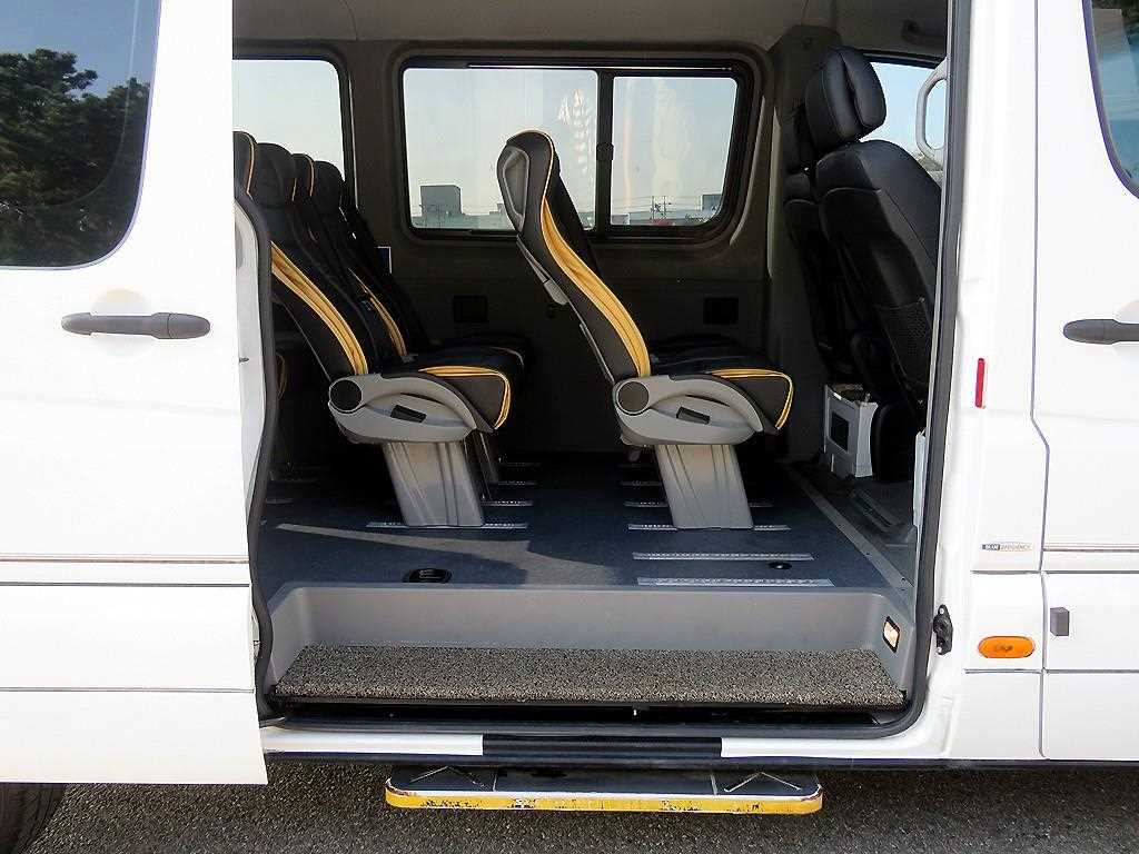 Mercedes Benz Sprinter - Vista 7