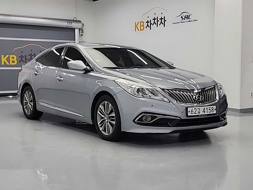 HYUNDAI Grandeur - Vista 4
