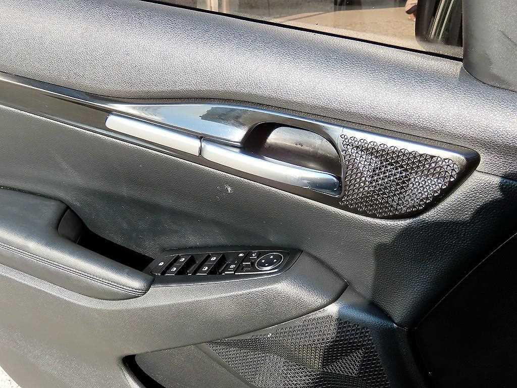 KIA Seltos - Vista 11