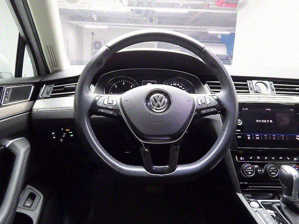 Volkswagen Passat - Vista 6
