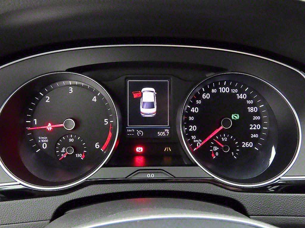 Volkswagen Passat - Vista 5