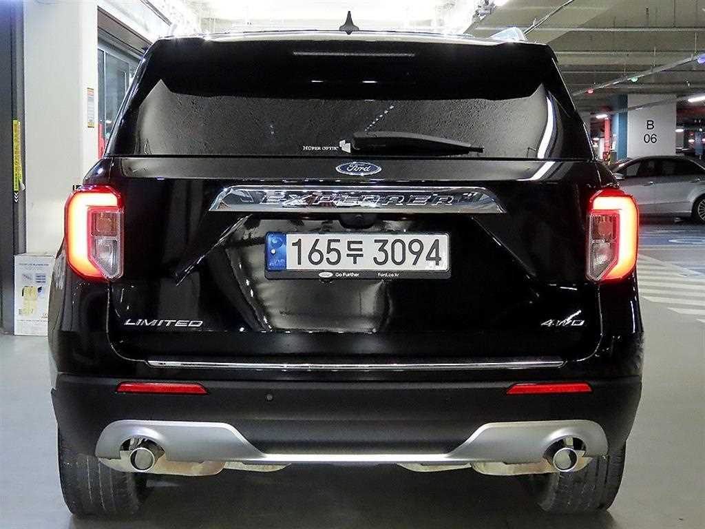 Ford Explorer - Vista 5