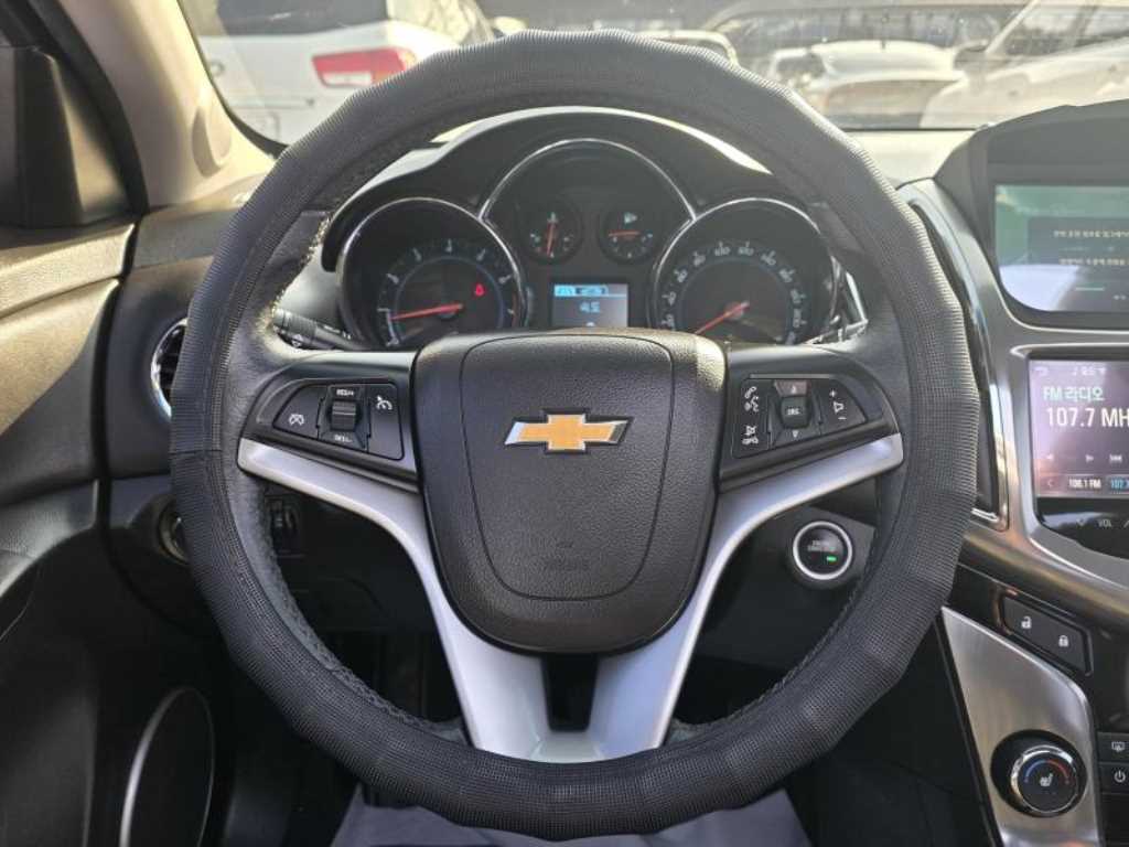 Chevrolet Cruise - Vista 9
